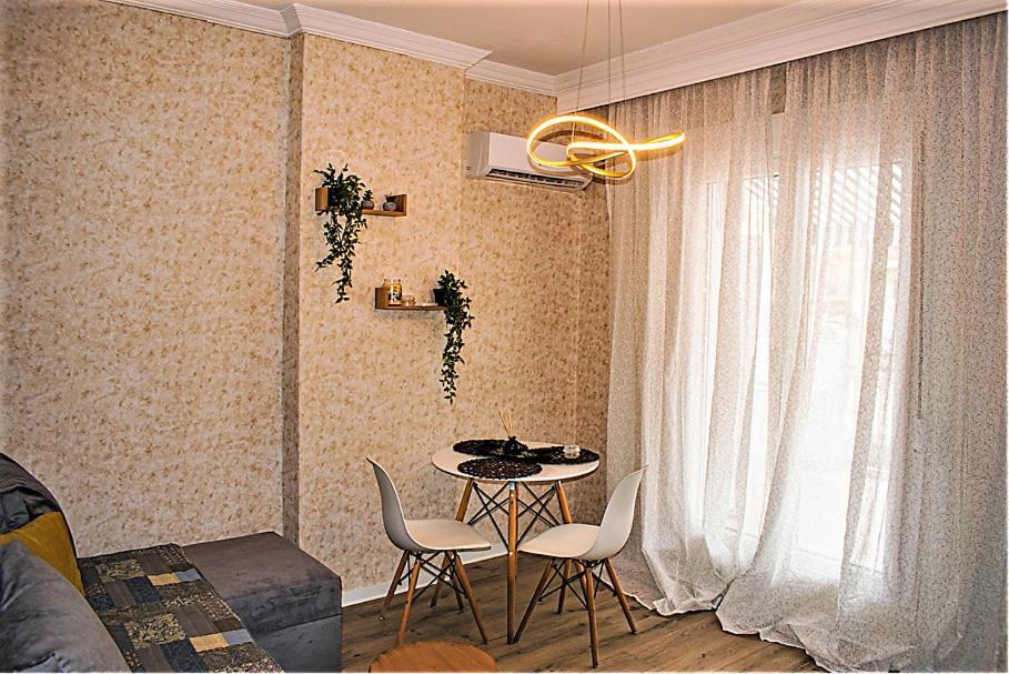 Kassandrou Suite Hot Tub-Jakuzzi - 2 Bedrooms - Big Balcony - Center Солун Екстериор снимка
